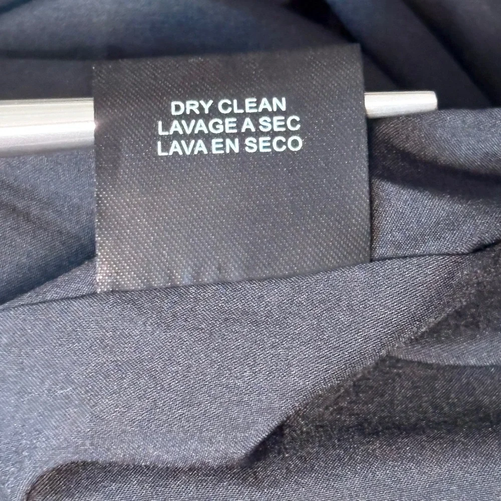 Badgley Mischka Black Label Gown |‎ Size 8 | Ruffle Pearl Halter Formal Dress